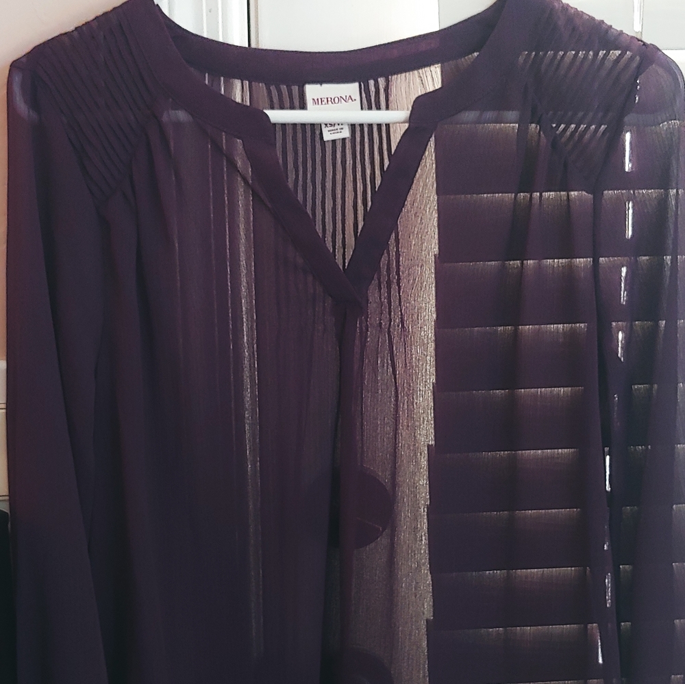 Lightweight blouse